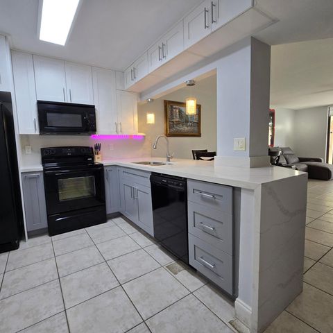 10501 W Broward Boulevard 302, Plantation, FL 33324