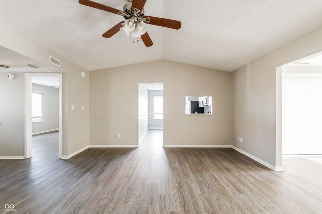 3811 Oil Creek Drive, Indianapolis, IN 46268