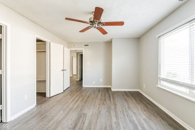 3811 Oil Creek Drive, Indianapolis, IN 46268