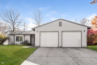 3811 Oil Creek Drive, Indianapolis, IN 46268