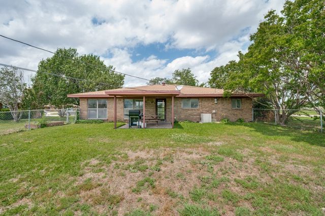 260 New Hope Road E, New Hope, TX 75071