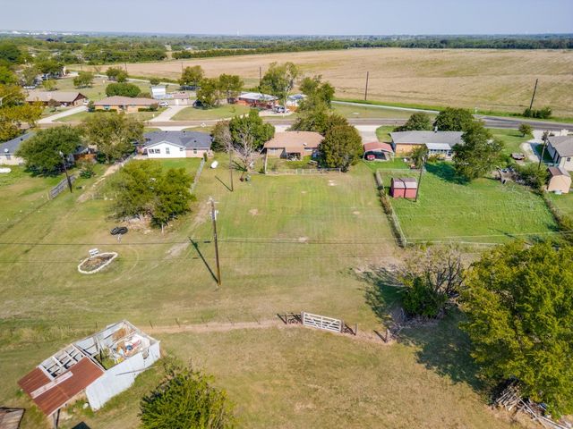 260 New Hope Road E, New Hope, TX 75071