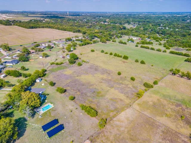 260 New Hope Road E, New Hope, TX 75071