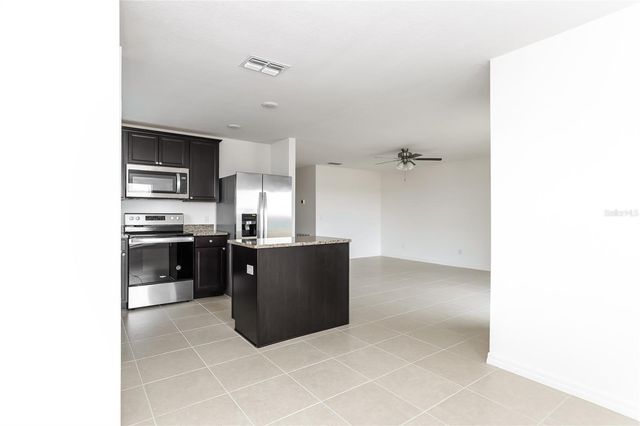 1724 CANAAN LOOP, Dundee, FL 33838