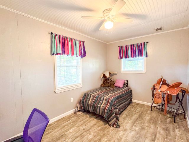 446 S CANAAN GROVE RD, Mason, TN 38049