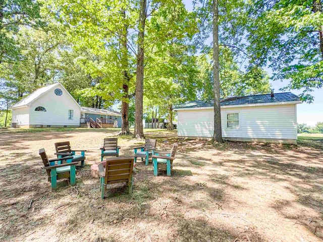 446 S CANAAN GROVE RD, Mason, TN 38049