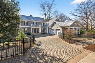 52 Woodstock Road, Roswell, GA 30075