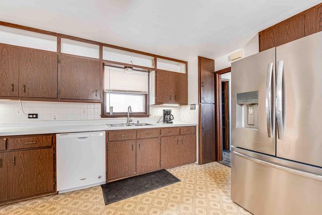 332 Franklin STREET, Genoa City, WI 53128