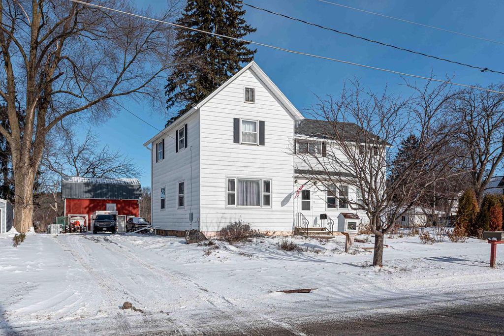 332 Franklin STREET, Genoa City, WI 53128