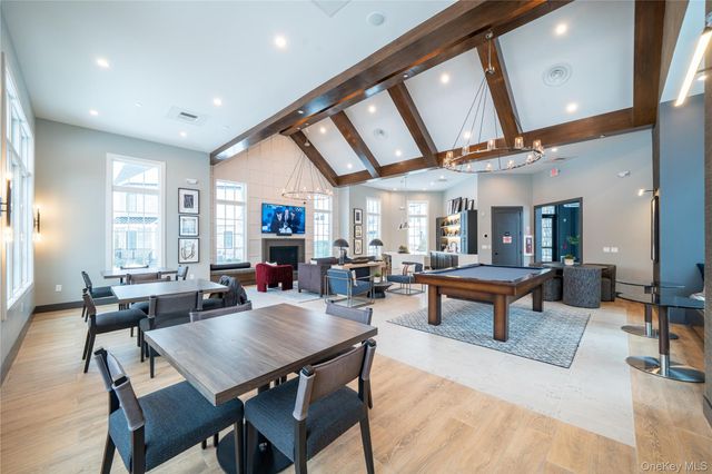 4 Wright Drive, Chappaqua, NY 10514