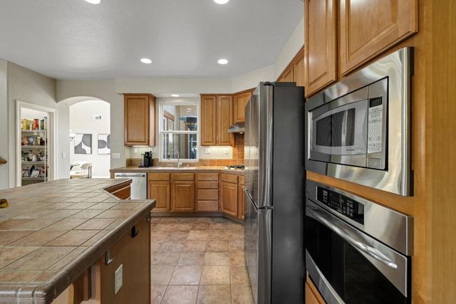 1806 Whimbrel Ct, Rocklin, CA 95765