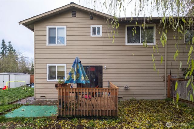 10425 Holly Drive, Everett, WA 98204