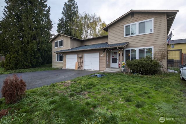 10425 Holly Drive, Everett, WA 98204