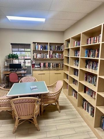 705 SE 25th Ln, Homestead, FL 33033