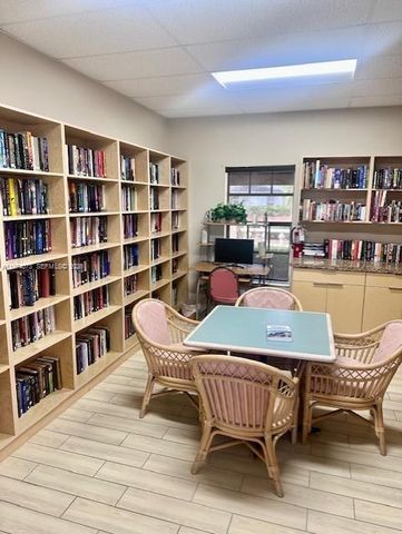 705 SE 25th Ln, Homestead, FL 33033