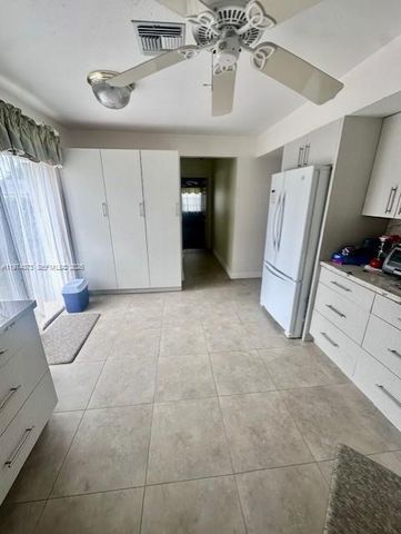 705 SE 25th Ln, Homestead, FL 33033