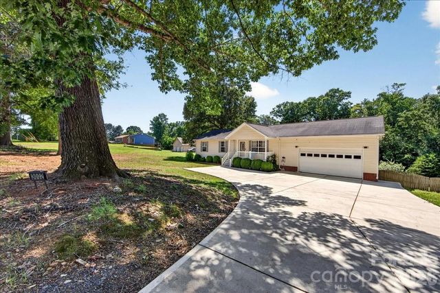 3002 Plyler Mill Road, Monroe, NC 28112