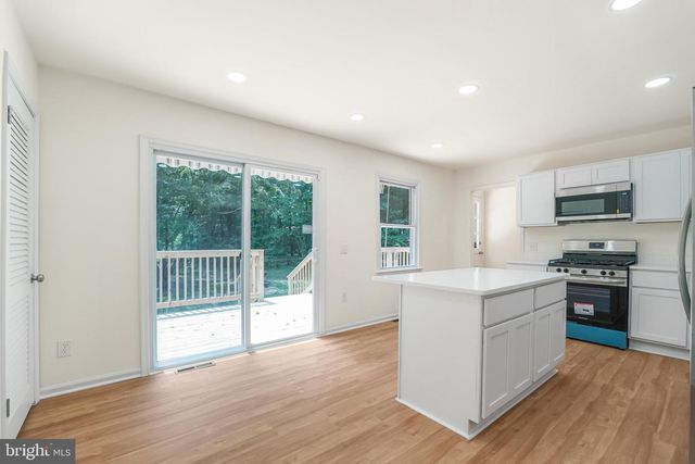 6004 MASSAPONAX CHURCH RD, Fredericksburg, VA 22407