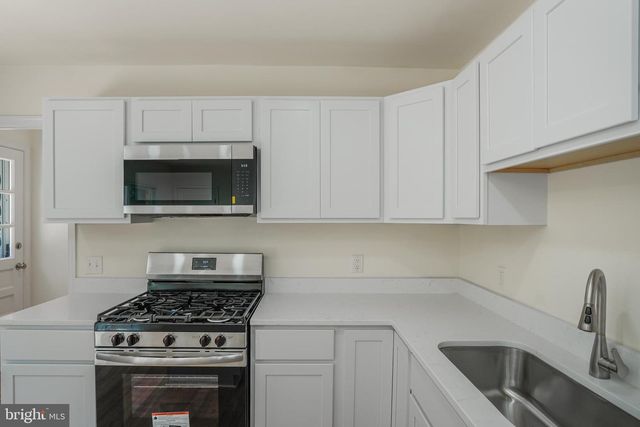 6004 MASSAPONAX CHURCH RD, Fredericksburg, VA 22407