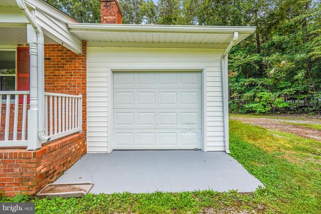 6004 MASSAPONAX CHURCH RD, Fredericksburg, VA 22407