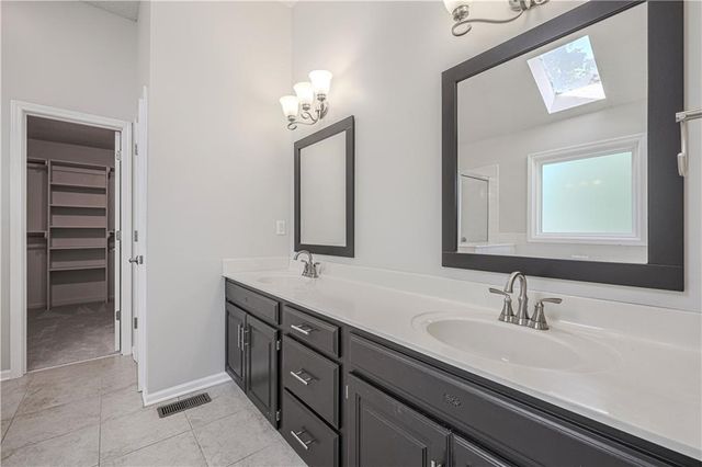 11600 W 117th Terrace, Overland Park, KS 66210