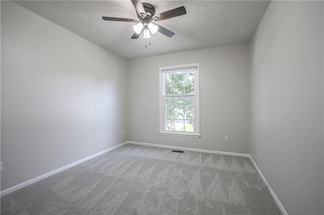 11600 W 117th Terrace, Overland Park, KS 66210