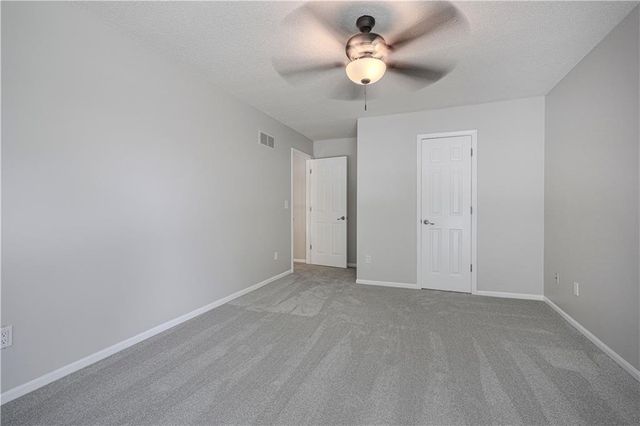 11600 W 117th Terrace, Overland Park, KS 66210