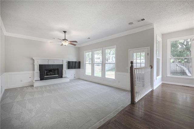 11600 W 117th Terrace, Overland Park, KS 66210