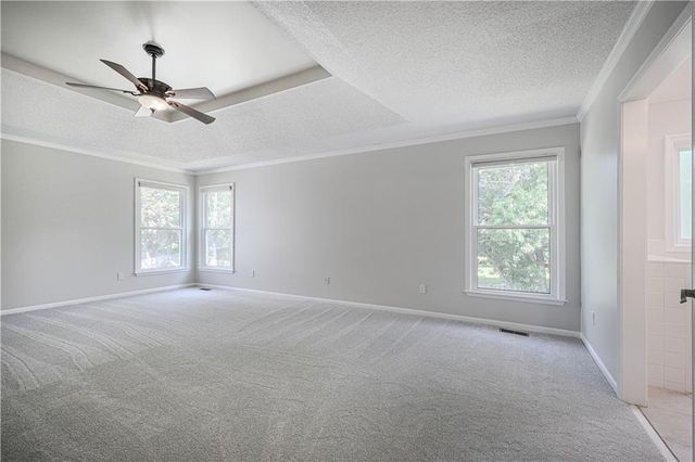 11600 W 117th Terrace, Overland Park, KS 66210