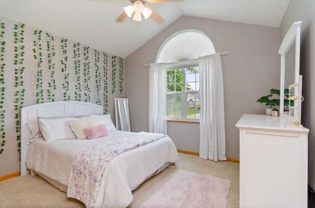 1843 MISTY MOON WAY, De Pere, WI 54115