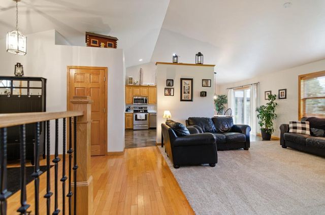 1843 MISTY MOON WAY, De Pere, WI 54115