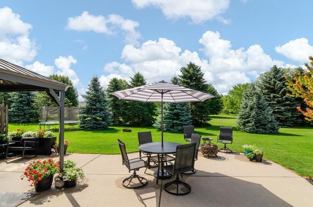 1843 MISTY MOON WAY, De Pere, WI 54115