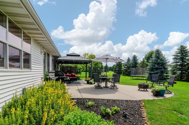 1843 MISTY MOON WAY, De Pere, WI 54115