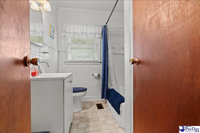 63 Lynn Ave, Cheraw, SC 29520