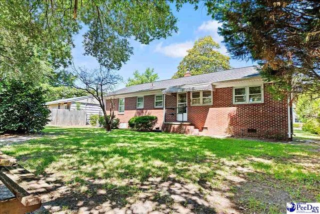 63 Lynn Ave, Cheraw, SC 29520
