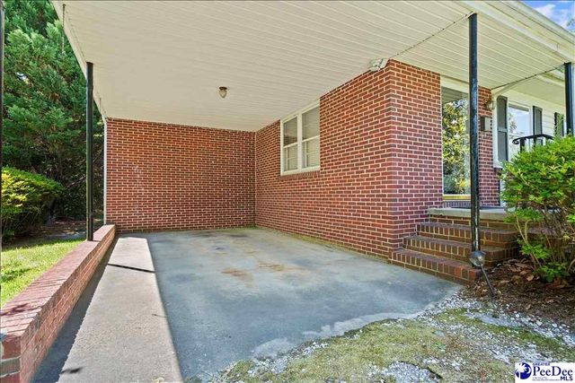 63 Lynn Ave, Cheraw, SC 29520