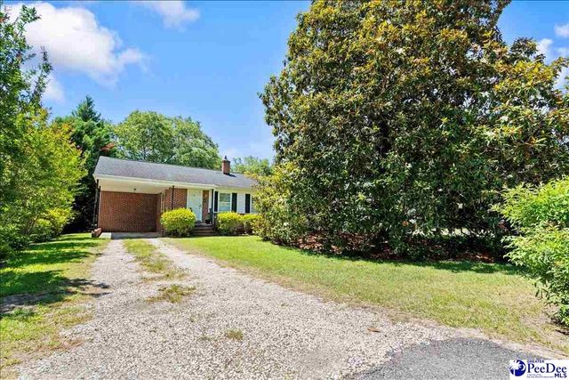 63 Lynn Ave, Cheraw, SC 29520