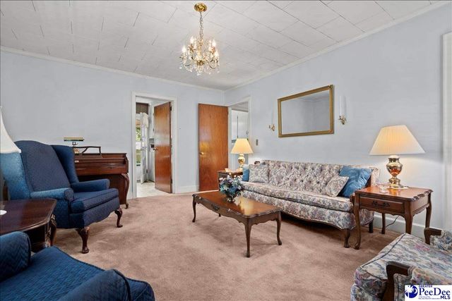63 Lynn Ave, Cheraw, SC 29520