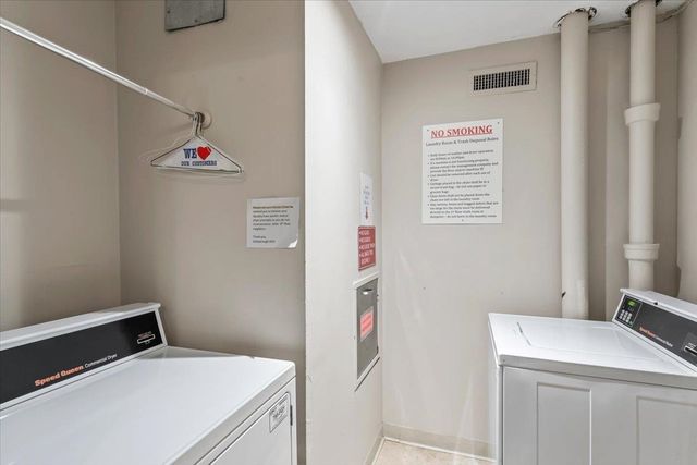 232 S Highland St Apt 905, Memphis, TN 38111