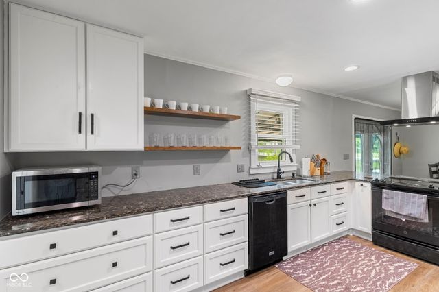 12602 Markay Drive, Fishers, IN 46038