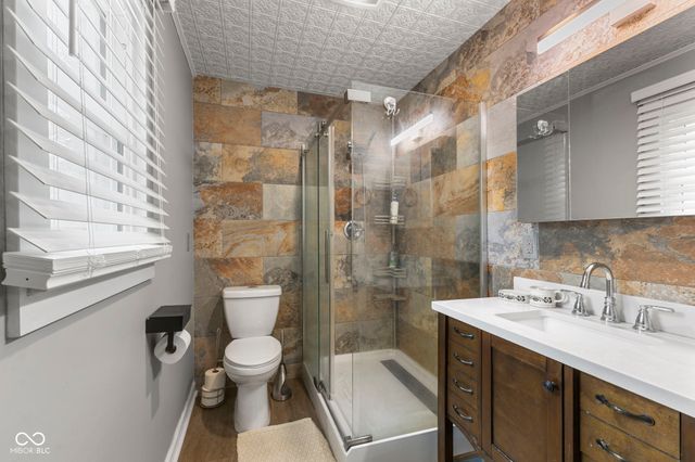 12602 Markay Drive, Fishers, IN 46038