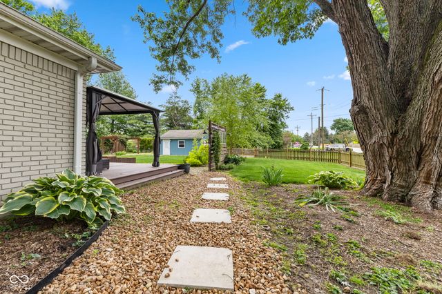12602 Markay Drive, Fishers, IN 46038