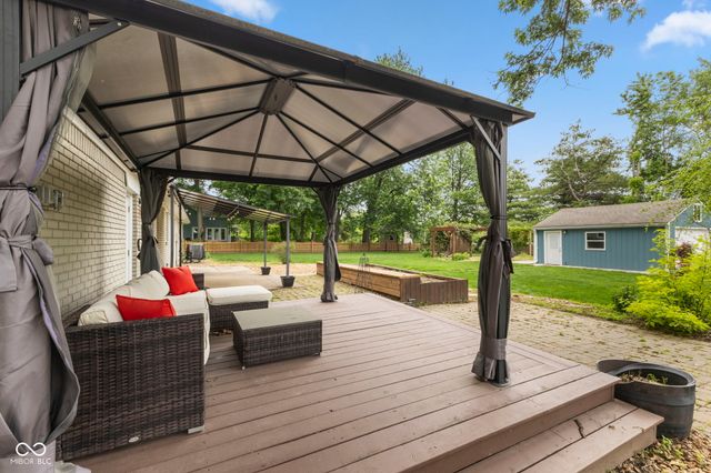 12602 Markay Drive, Fishers, IN 46038