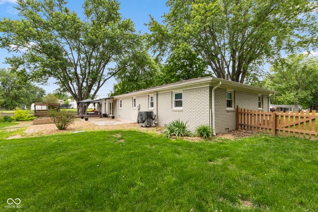12602 Markay Drive, Fishers, IN 46038