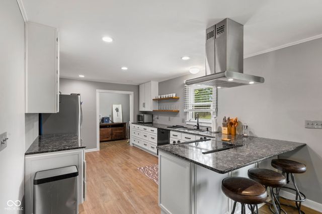 12602 Markay Drive, Fishers, IN 46038