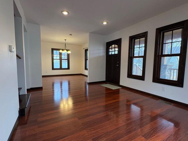 863 N Michigan Street, Prairie Du Chien, WI 53821