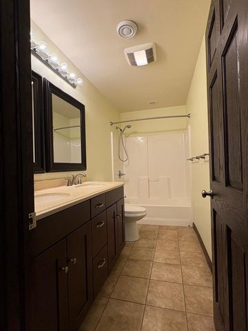 863 N Michigan Street, Prairie Du Chien, WI 53821