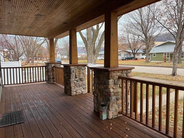 863 N Michigan Street, Prairie Du Chien, WI 53821