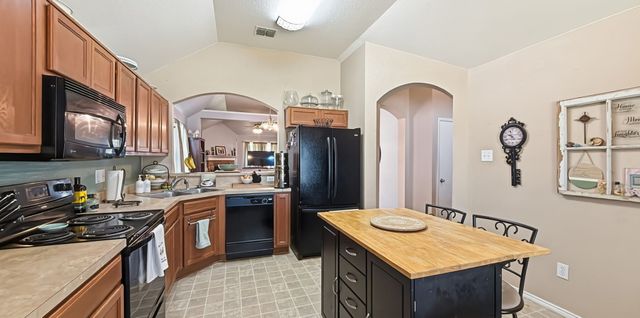 1141 Trinidad Drive, Fort Worth, TX 76140