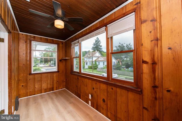 312 4TH AVE, Audubon, NJ 08106